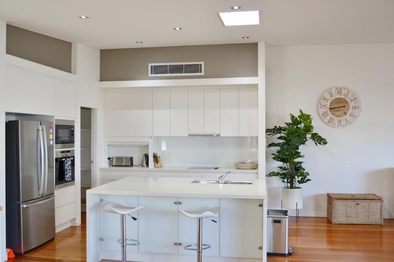 Cool And Calm - Bring Your Own Linen Holiday home *