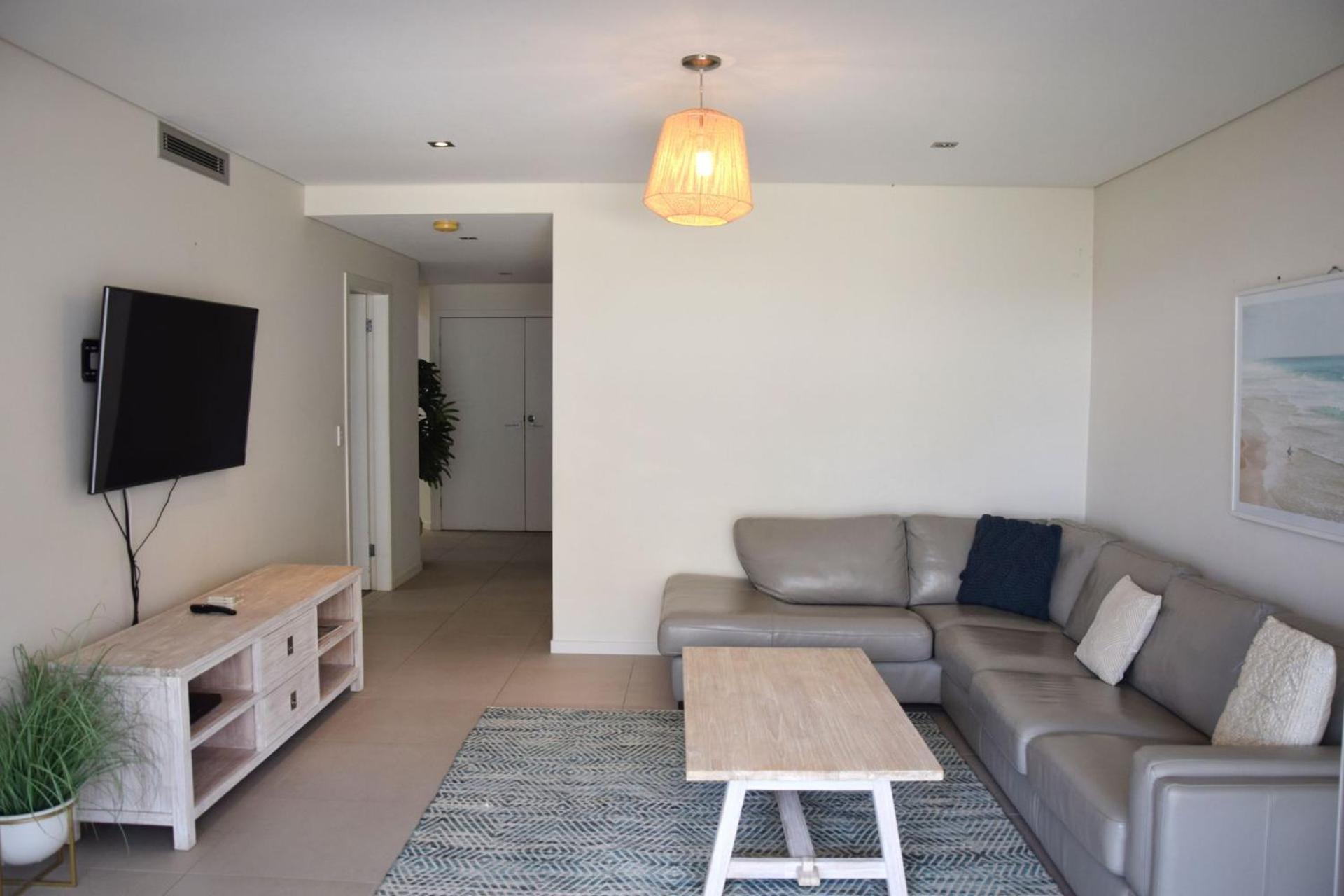 Cool And Calm - Bring Your Own Linen Holiday home *