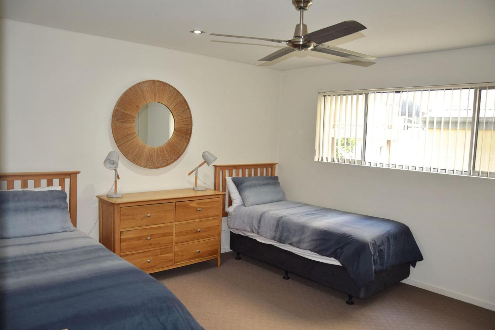 Cool And Calm - Bring Your Own Linen Holiday home